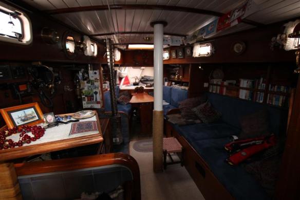 Looking forwards to the V berth.