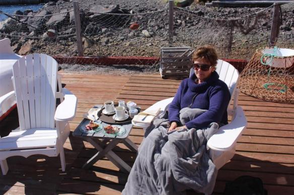 Wonderful spot to sit, and have dessert, would have like to stay there for a while....