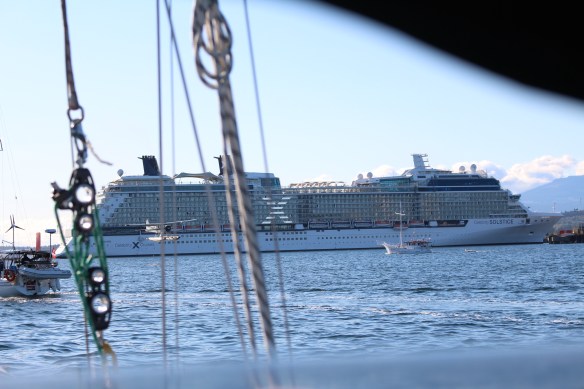 The day we left, planes,boats and a cruise ship.